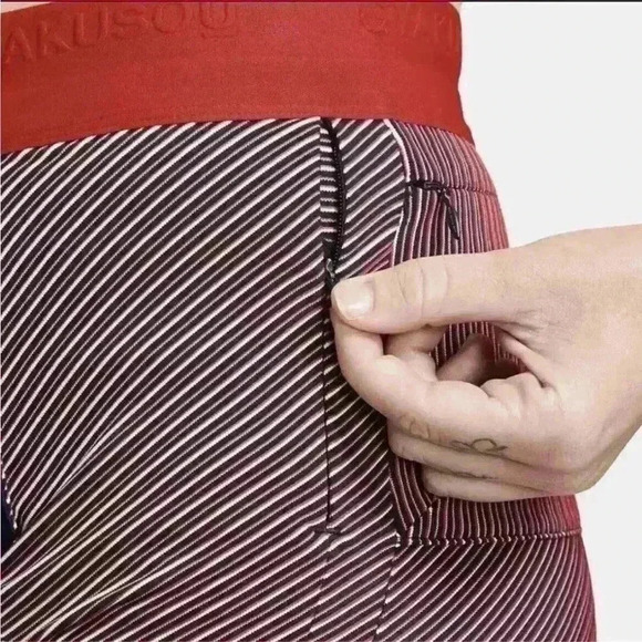 NWT NIKE X Gyakusou Utility Shorts Red Black GIRA Tights Running Shorts Sz L - Picture 5 of 8